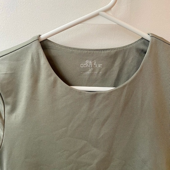 SWS Contour Olive Green Women's Top - Picture 2 of 3